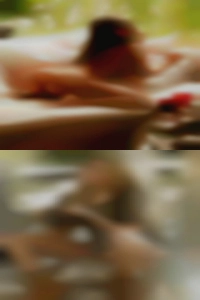 Illinois princess swingers posing nude.